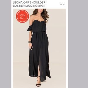 Francesca’s Leona Off Shoulder Maxi Romper Medium